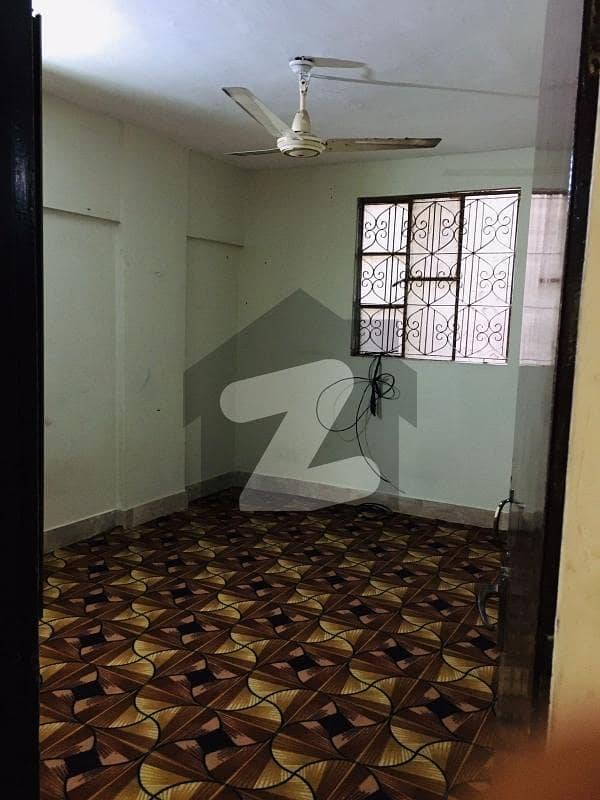 نارتھ ناظم آباد ۔ بلاک بی نارتھ ناظم آباد,کراچی میں 2 کمروں کا 4 مرلہ فلیٹ 60.0 لاکھ میں برائے فروخت۔