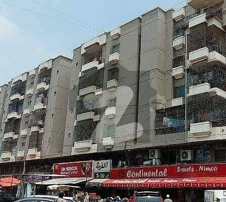 گلستانِِ جوہر ۔ بلاک 15 گلستانِ جوہر,کراچی میں 3 کمروں کا 6 مرلہ فلیٹ 2.25 کروڑ میں برائے فروخت۔