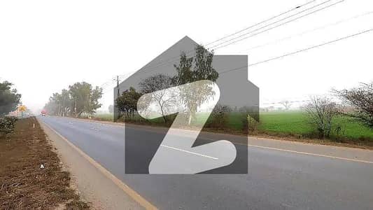 سندر روڈ لاہور میں 22 کنال صنعتی زمین 29.7 کروڑ میں برائے فروخت۔