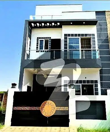 3 MARLA BRAND NEW MOST BEAUTIFUL PRIME LOCATION MODREN HOUSE FOR SALE IN NEW LAHORE CITY PH 1 OVERSEAS BLOCK.