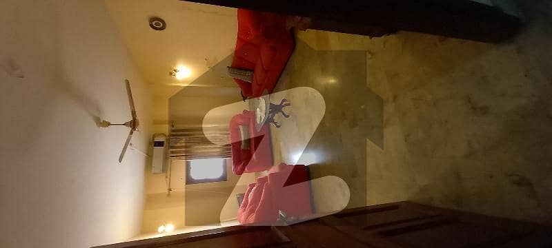 نارتھ ناظم آباد ۔ بلاک ایل نارتھ ناظم آباد,کراچی میں 8 کمروں کا 10 مرلہ مکان 6.0 کروڑ میں برائے فروخت۔