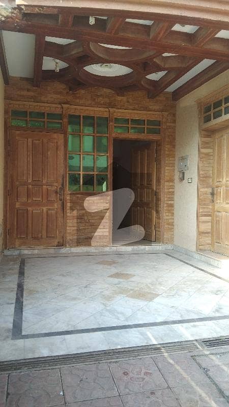 25*40 Upper Portion Por For Rent In G-13/1 Islamabad