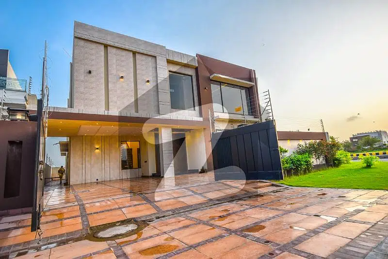 One Kanal Modern Bungalow For Sale at Hot Location