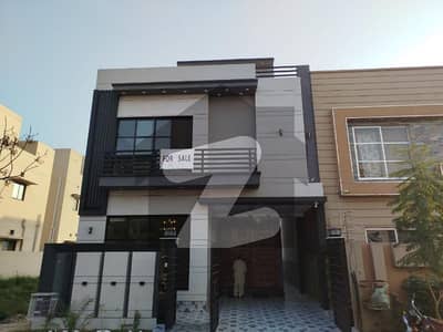 5 MARLA PRIME LOCATION BRAND NEW HOUSE FOR SALE IN DHA RAHBAR BLOCK G