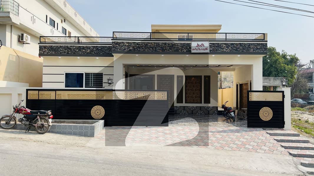 1 KANAL BRAND NEW SINGLE STORY HOUSE AVAILABLE FOR SALE BLOCK-C