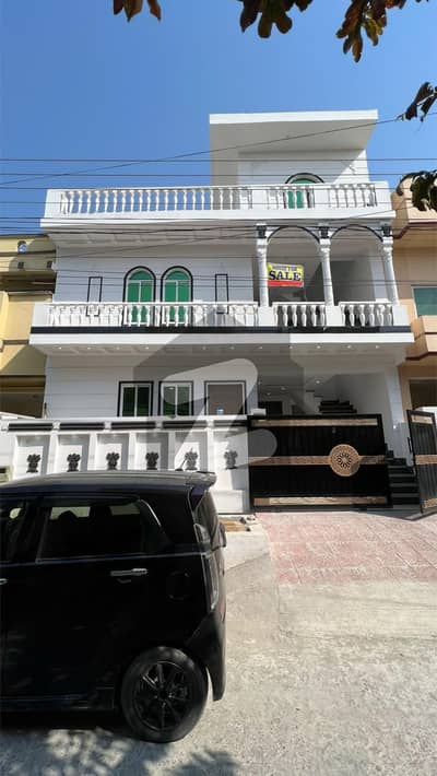 7 MARLA 2.5 STOREY BRAND NEW FURNISHED HOUSE FOR SALE IN BLOCK C