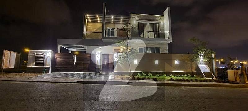 5 Bedrooms Bahria Hills Villa Available For Sale