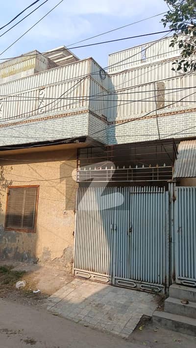 حیات آباد فیز 3 حیات آباد,پشاور میں 5 کمروں کا 5 مرلہ مکان 2.3 کروڑ میں برائے فروخت۔