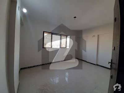 3Bed DD Available For Sale in Gulshan-E-Iqbal 13D2