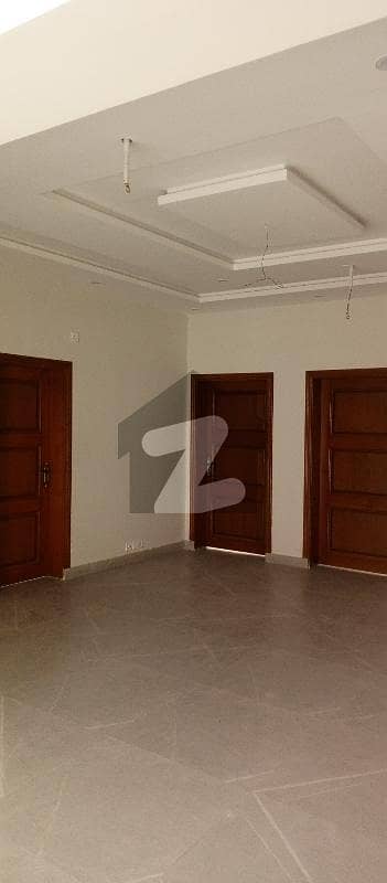 bharia enclave Islamabad sector b1 10 Marla brand new ground floor available for rent