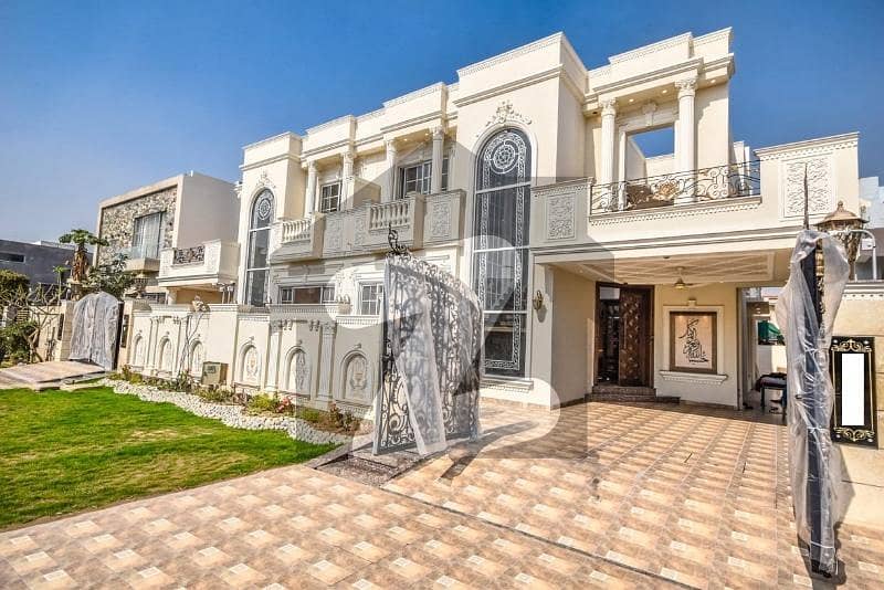 10 marla modern house available for sale in DHA phase 6