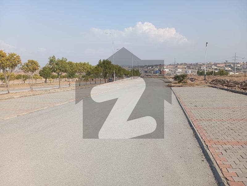DHA Phase 5 Sector D Kanal Plot Available For Sale