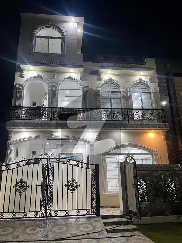 5 Marla Brand New Luxury House For Sale In Platinum Block Park View City Lahore