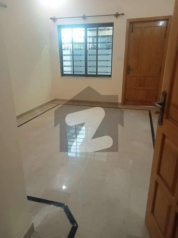 30x60 Upper Portion For Rent In G13