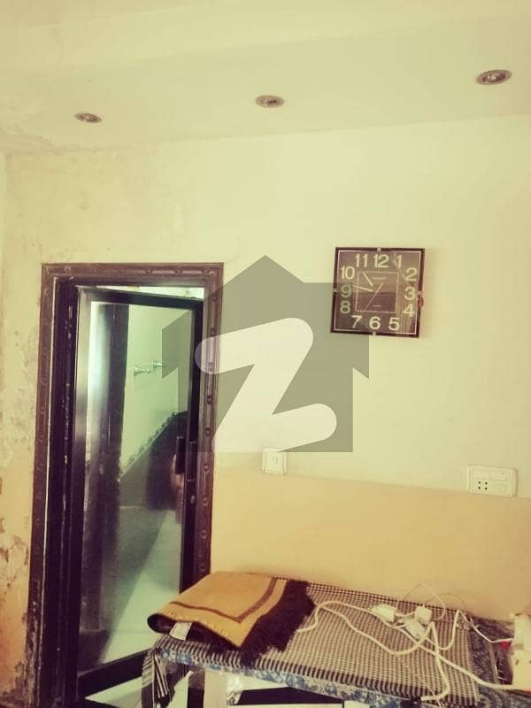 D Type 1st Floor PHA Apartment Flat For Sale In G-11/4