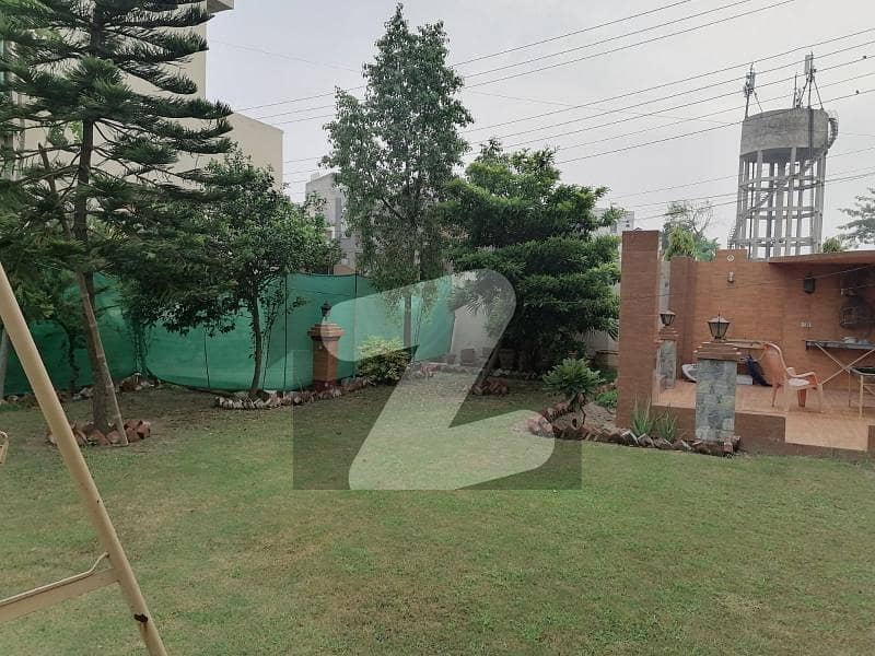1 Kanal Plot Available For Sale In Canal Bank Society Phase 1 B Block Lahore.