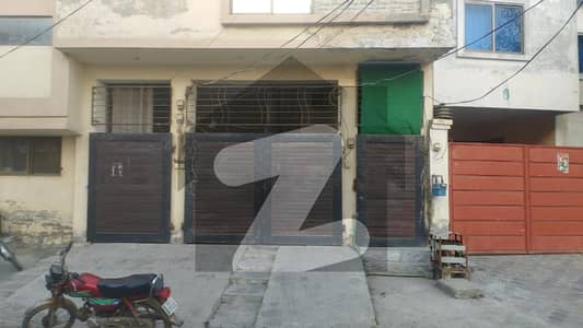 2.5 Marla Seperate Lower Portion Available For Rent At Usman Block