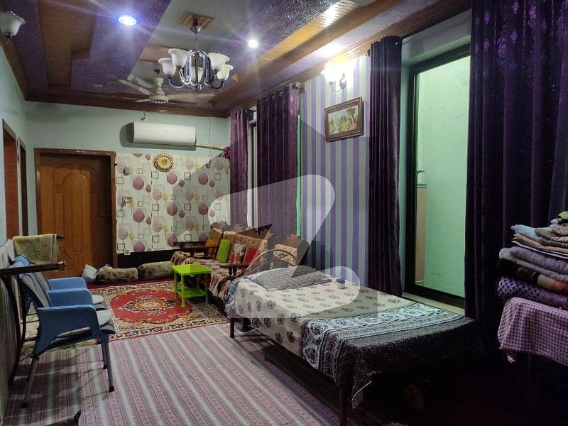 مانگرال ٹاؤن راولپنڈی میں 3 کمروں کا 7 مرلہ مکان 1.8 کروڑ میں برائے فروخت۔