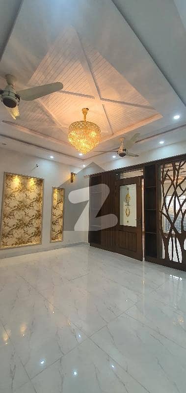 central park A block brand new dabal story house available for rent