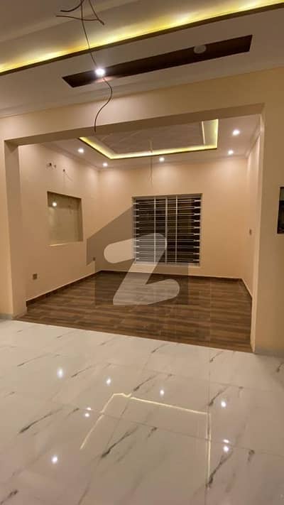 پام سٹی فیروزپور روڈ,لاہور میں 3 کمروں کا 5 مرلہ مکان 50.0 ہزار میں کرایہ پر دستیاب ہے۔