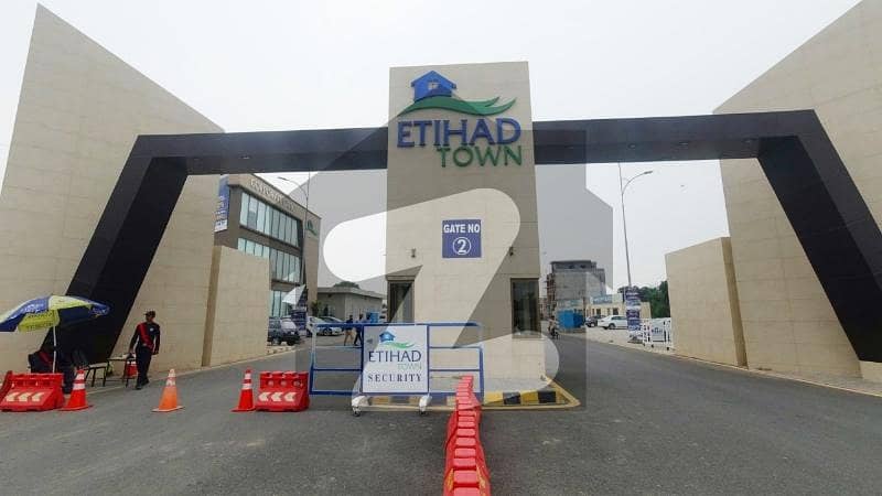 8 MARLA RESIDENTIAL ON GROUND PLOT FOR SALE IN ETIHAD TOWN PHASE 1