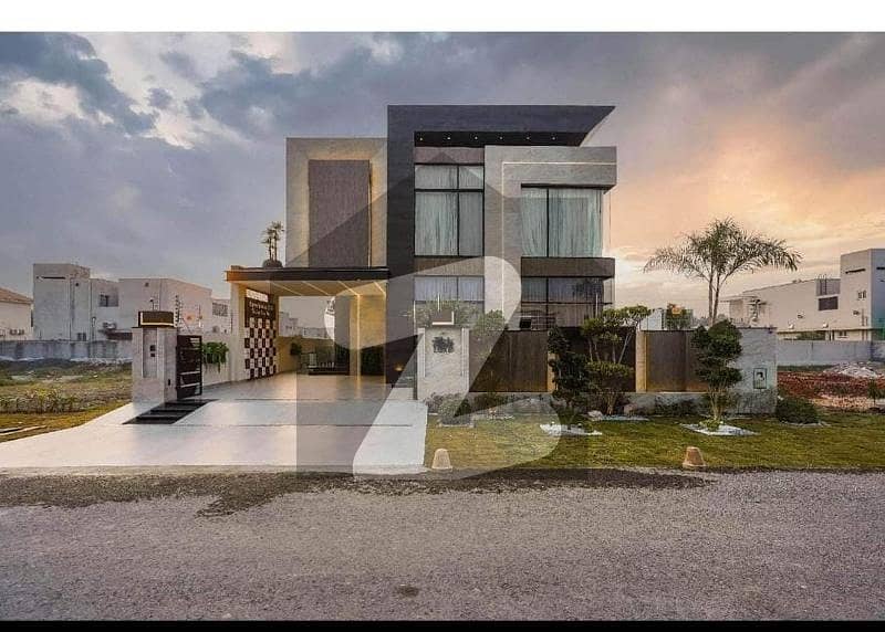 10 MARLA LAVISH HOUSE FOR SALE IN DHA PHASE 6
