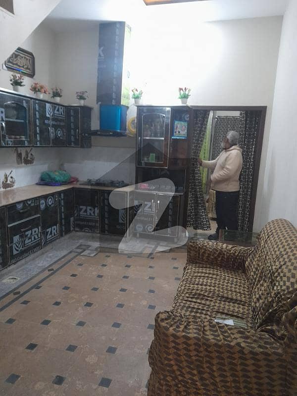 تاجپورہ لاہور میں 3 کمروں کا 3 مرلہ مکان 1.05 کروڑ میں برائے فروخت۔