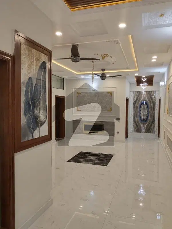 1 Kanal Brand New Luxury House For Sale