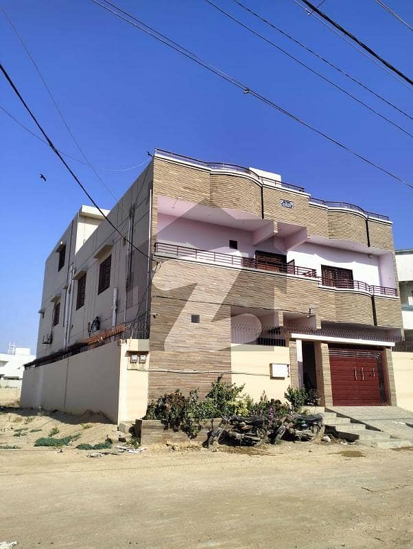 صدف کوآپریٹو ہاؤسنگ سوسائٹی گلشنِ اقبال ٹاؤن,کراچی میں 9 کمروں کا 16 مرلہ مکان 5.35 کروڑ میں برائے فروخت۔