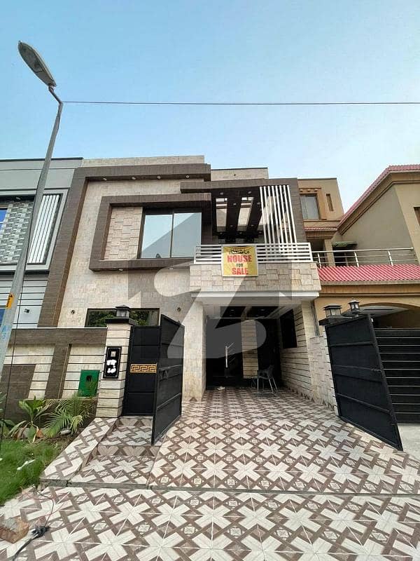 5 Marla Beautiful House For Sale In AA Block Bahria Town Lahore
