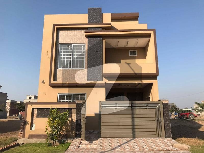 5 Marla house for sale in Park View City Lahore