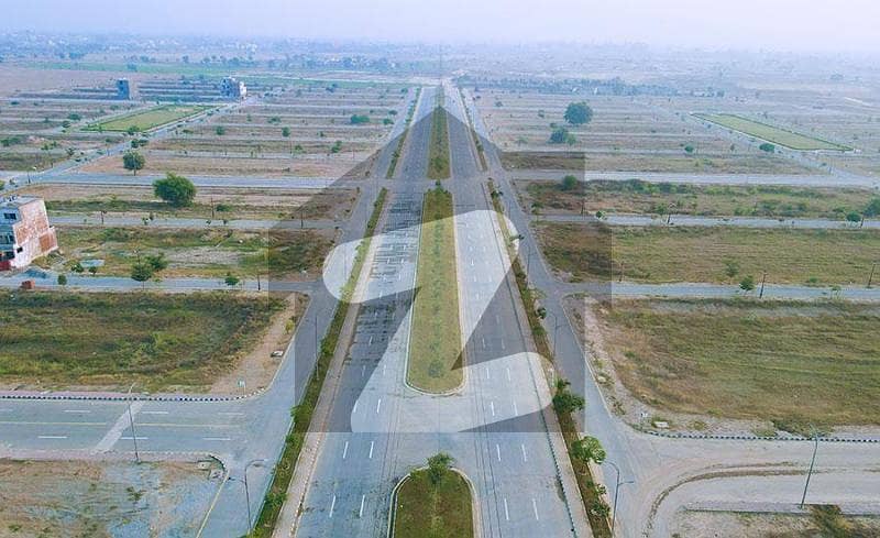 Main Boulevard 9 Marla Residential Plot For Sale In Lake City - Sector M-7A Lahore