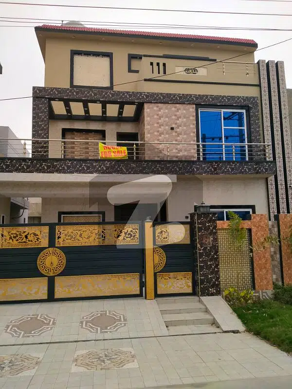 10 MARLA LOWEST PRICE BRAND NEW DOUBLE STOREY HOUSE FOR URGENT SALE
