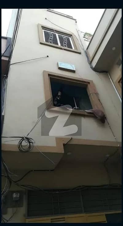مرغزار آفیسرز کالونی لاہور میں 3 کمروں کا 2 مرلہ فلیٹ 40.0 لاکھ میں برائے فروخت۔