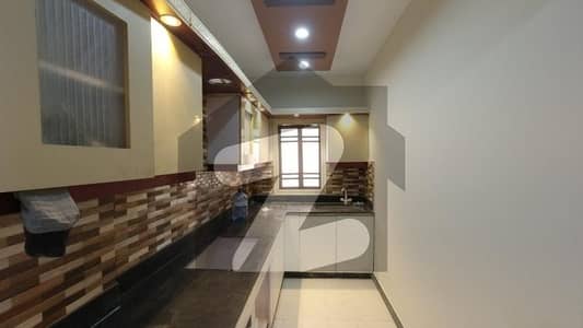 Prime Location Flat In Gulshan-e-Iqbal With Roof