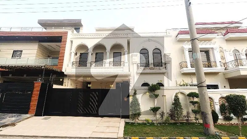 House Sized 10 Marla Available In Bismillah Housing Scheme