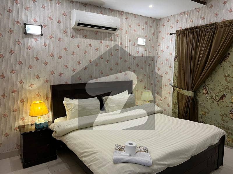ڈی ایچ اے فیز 5 ڈیفنس (ڈی ایچ اے),لاہور میں 3 کمروں کا 8 مرلہ فلیٹ 3.5 لاکھ میں کرایہ پر دستیاب ہے۔