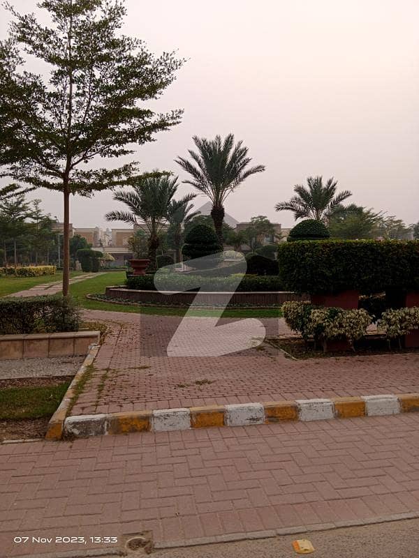 ڈریم گارڈنز - بلاک جے ڈریم گارڈنز,ڈیفینس روڈ,لاہور میں 1 کنال رہائشی پلاٹ 3.0 کروڑ میں برائے فروخت۔