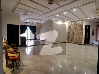 27 Marla Lower Portion For Rent In M-3 sector Lake City