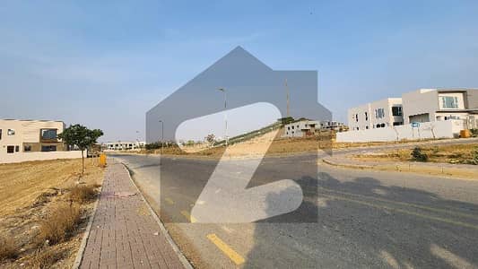 Bahria Hills 500 Sq Yds Plot Available For Sale - Near By Bahria Flag Pole