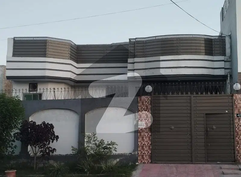 10 Marla Double House For sale in Gulberg town