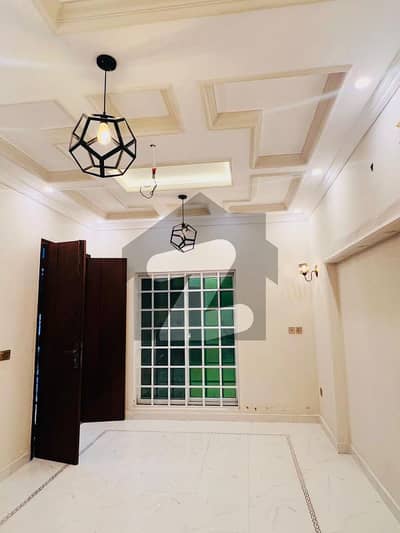 الکبیر ٹاؤن اسلام آباد میں 2 کمروں کا 3 مرلہ بالائی پورشن 20.0 ہزار میں کرایہ پر دستیاب ہے۔