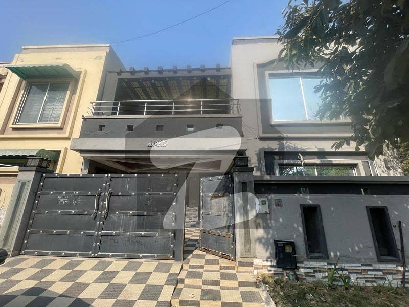 7 MARLA LIKE A BRAND NEW CORNER HOUSE FOR SALE IN BB BLOCK BAHRIA TOWN LAHORE