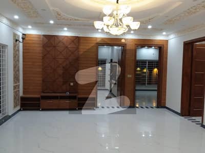 1 Kanal House For Rent In Nfc 1