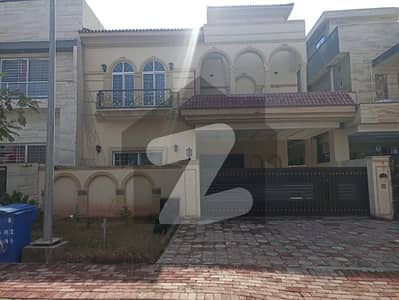Sector C2 10 Marla House For Rent In Bahria Enclave Islamabad