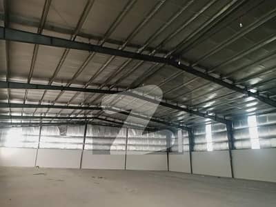 11000 Sqft Warehouse available in Humak with labor rooms Office washrooms and parking area FOR RENT