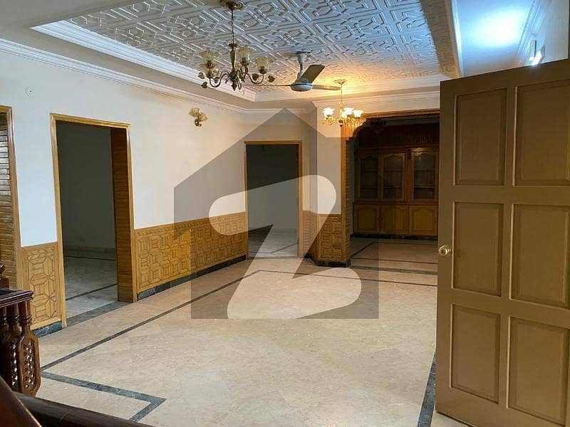 Upper Portion For Rent 3 Bed 3 Bath TV Lounge DD Marble Flooring Mean Road