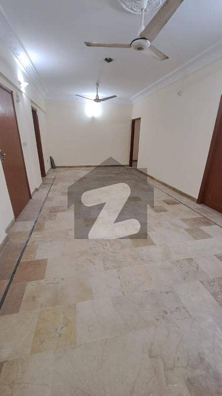APARTMENT IS AVAILABLE FOR SALE DHA PHASE 7 3 BEDROOM 1800 SQ. FT
