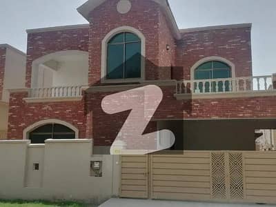 Corner 12 Marla Villa Available For Rent Askari 3 DHA Multan