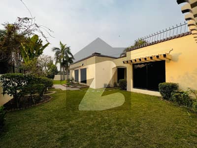 100% Original Picture 2 Kanal Luxurious Bungalow For Sale At Prime Location DHA Phase 1